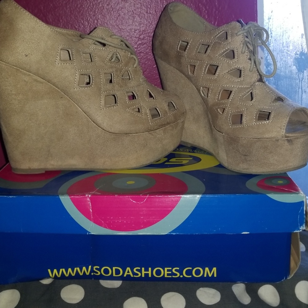 Shoes